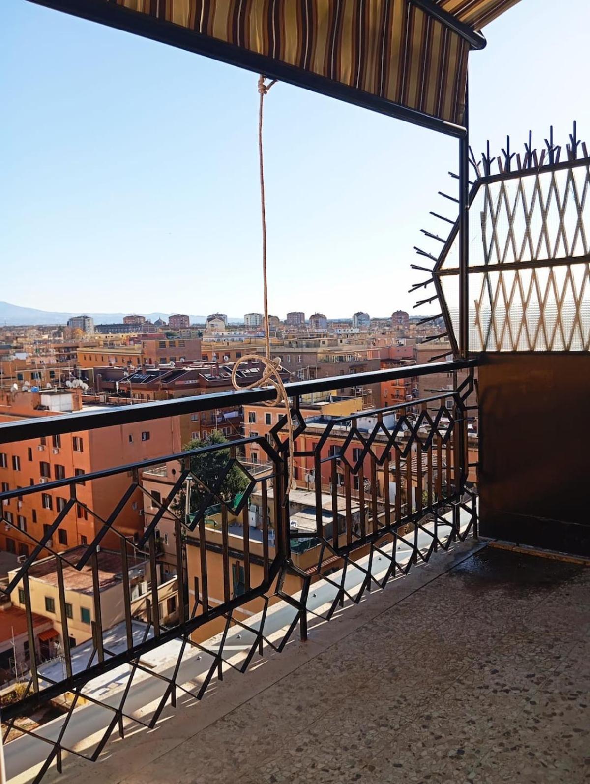 Panoramic Penthouse 10m From Metro A Apartment